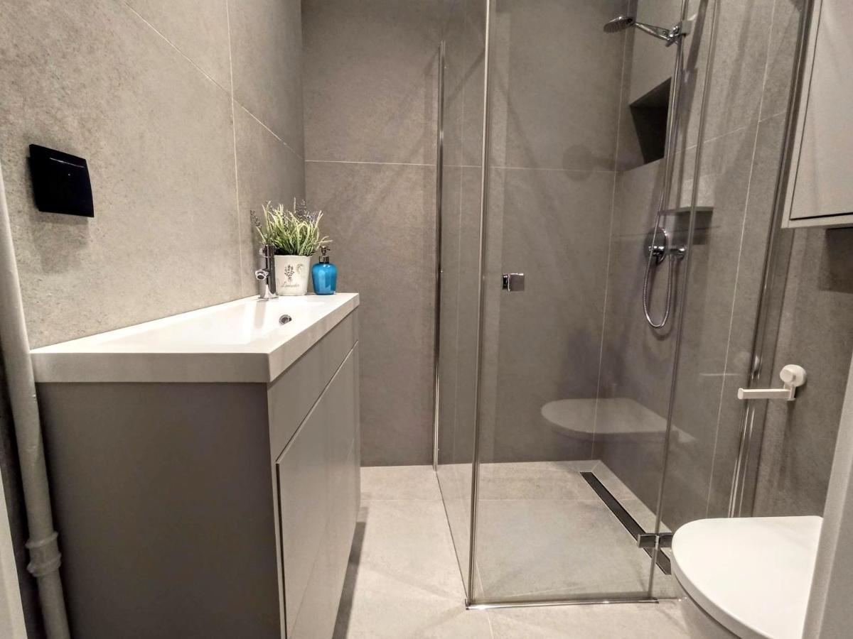 Comfy Apartments - Old Town Center Gdansk Luaran gambar